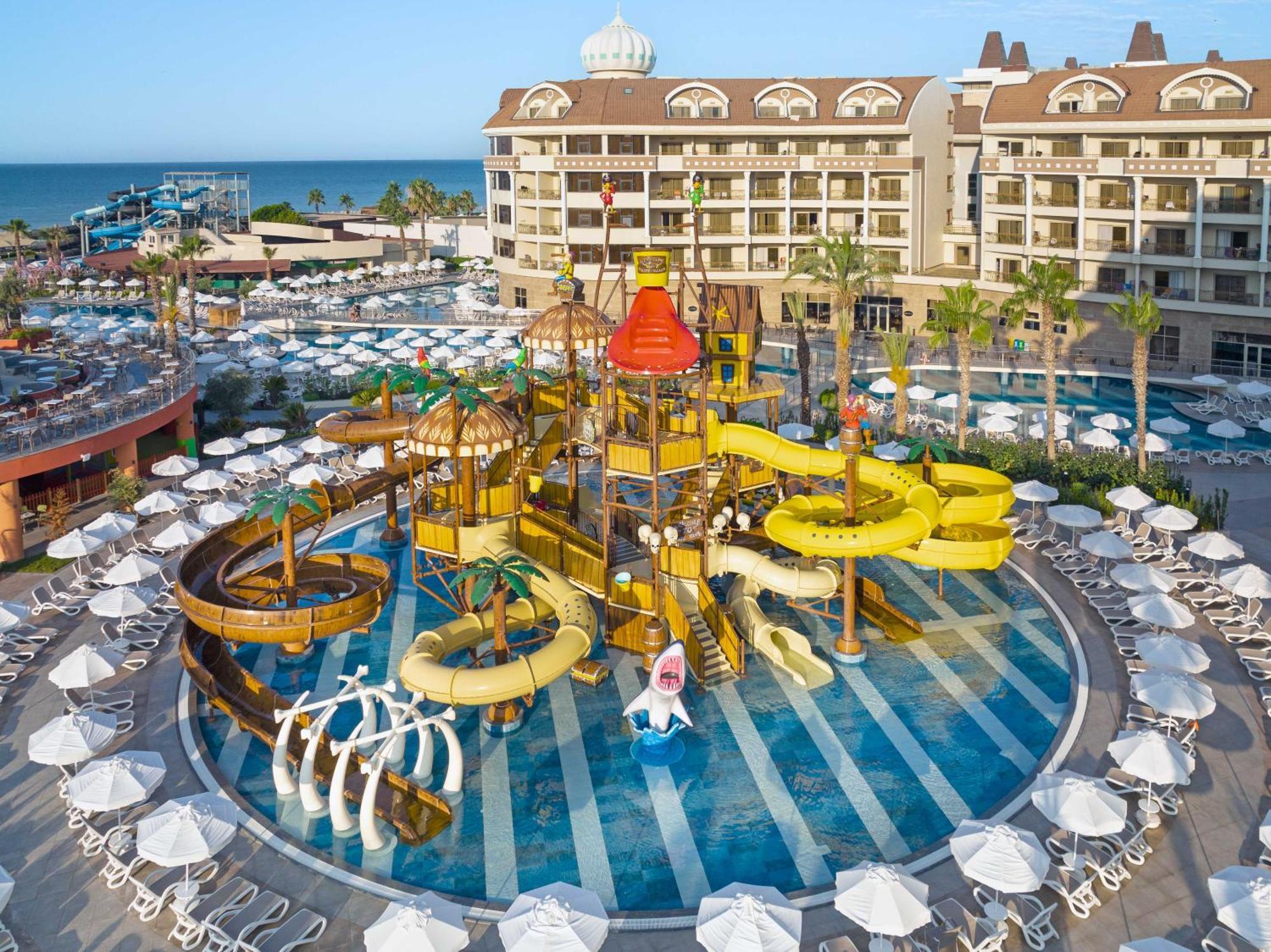 Kirman Belazur Resort & Spa Belek Bagian luar foto